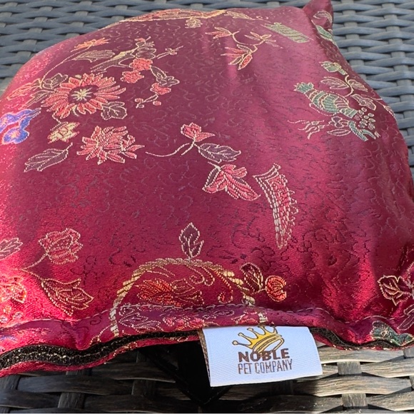 Noble Pet Company Red Silk/Satin Floral Heating Pad (microwave it) - Picture 3 of 16